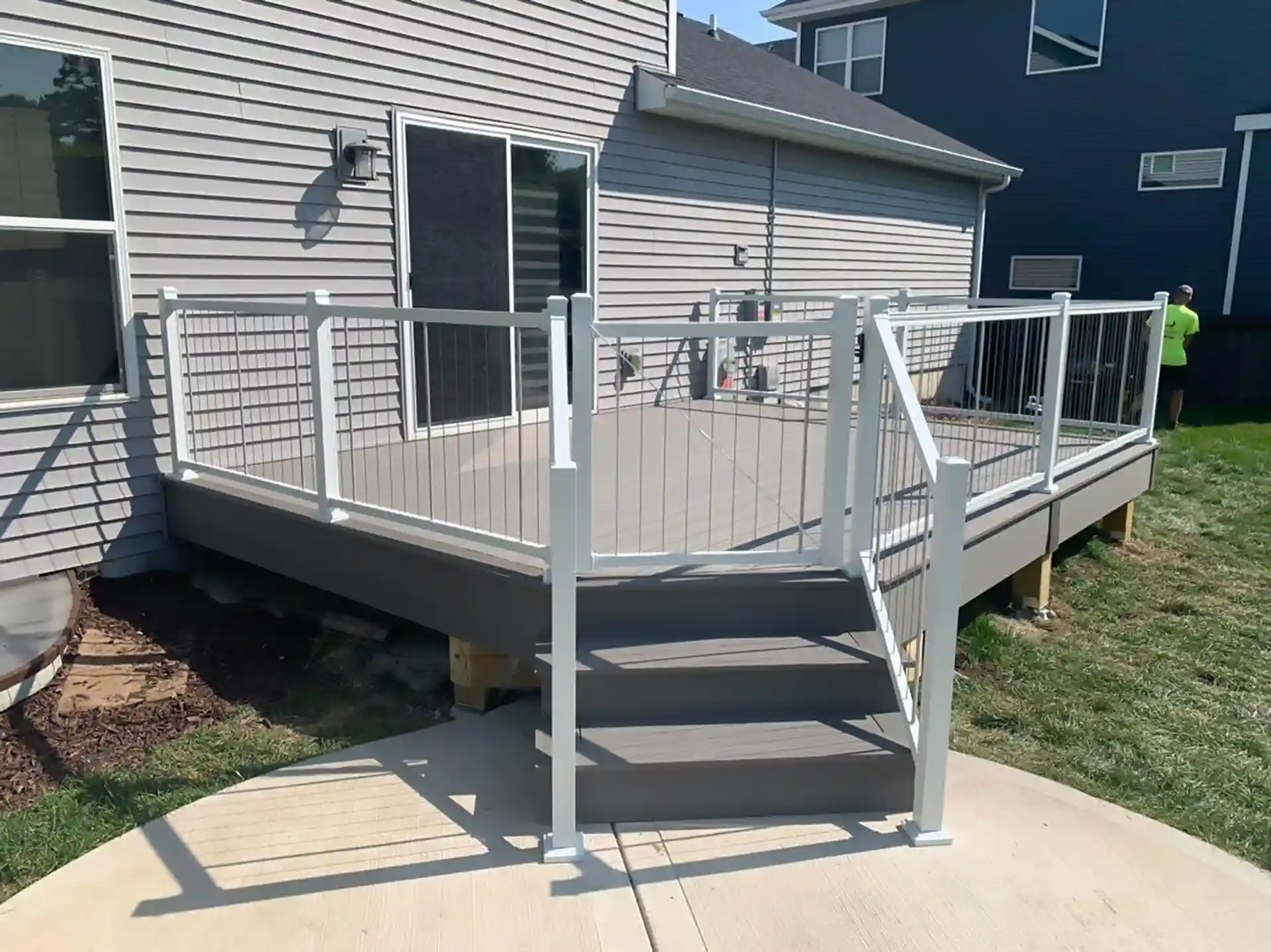 Composite-decking-contractor-near-me-in-Mount Horeb-WI